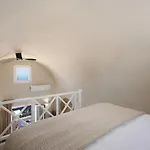 The Noverian Bios Santorini 5*