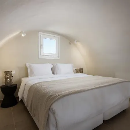 The Noverian Bios Santorini Boutique Hotell Fira (Santorini)