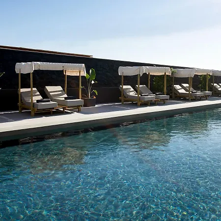 The Noverian Bios Santorini