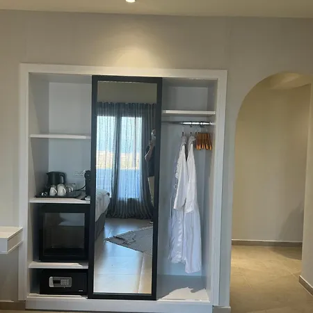 The Noverian Bios Santorini Boutique ホテル