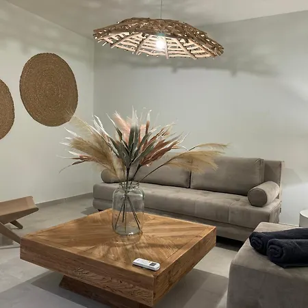 The Noverian Bios Santorini Boutique ホテル 5*