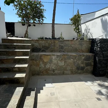 ホテル The Noverian Bios Santorini Boutique