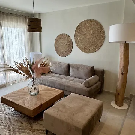 The Noverian Bios Santorini Boutique ホテル