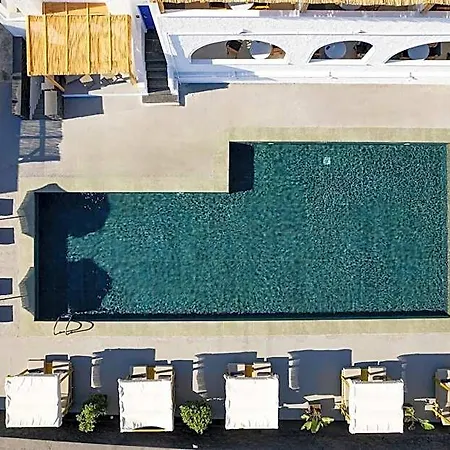 The Noverian Bios Santorini 5* Fira (Santorini)