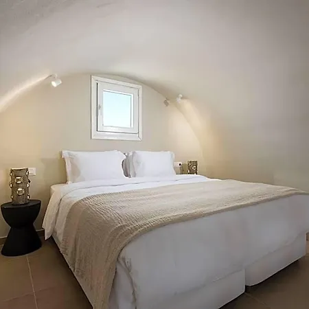 The Noverian Bios Santorini Hotel 5*
