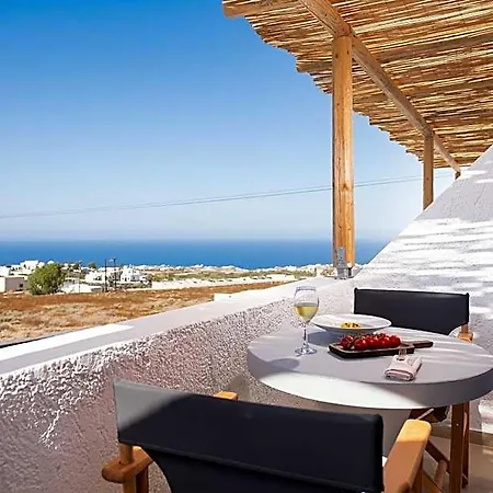 The Noverian Bios Santorini 5*