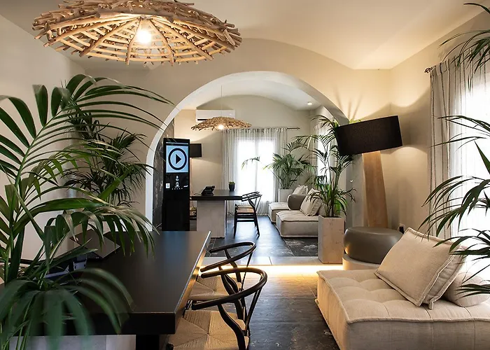 The Noverian Bios Santorini Hotel Fira (Santorini)