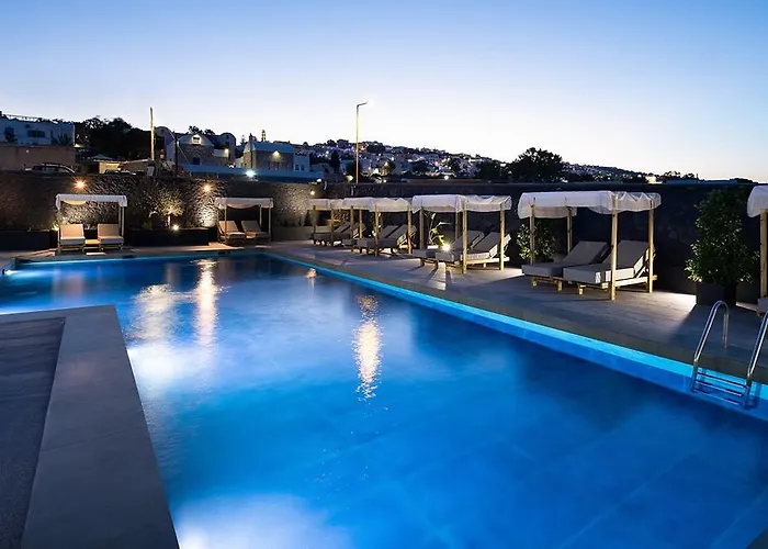 The Noverian Bios Santorini 5* Fira (Santorini)