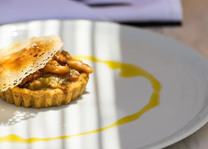 The Noverian Bios Santorini