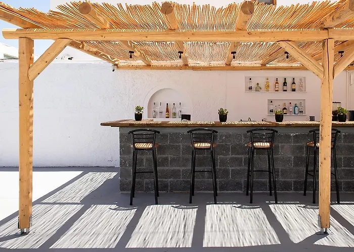 The Noverian Bios Santorini 5* Fira (Santorini)