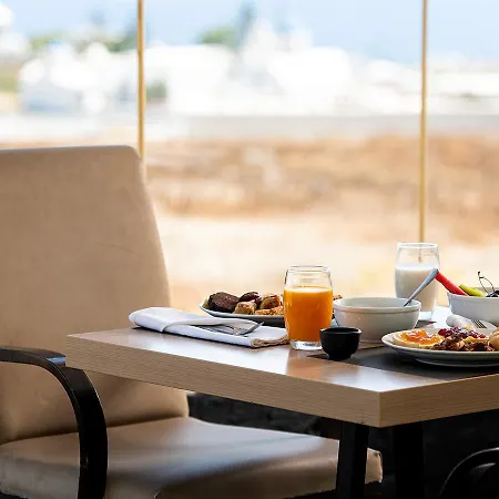 מלון The Noverian Bios Santorini 5*