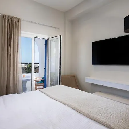 The Noverian Bios Santorini 5*